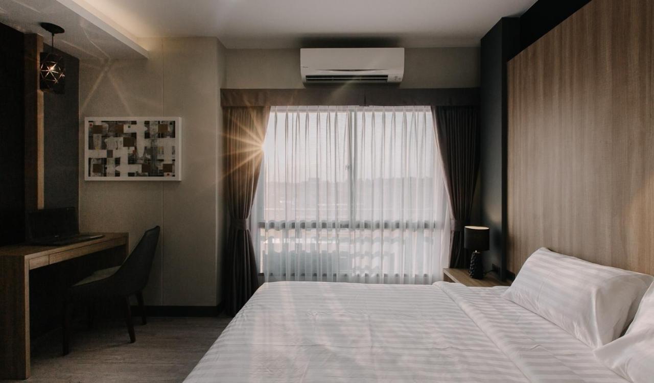 Arista Hotel Ubon Ubon Ratchathani Dış mekan fotoğraf