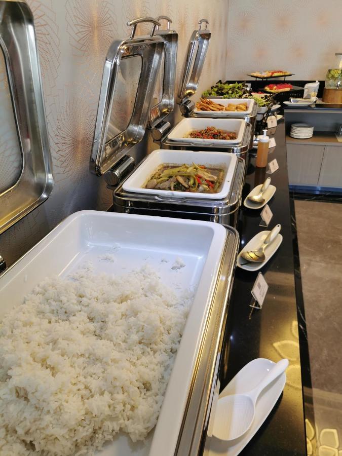 Arista Hotel Ubon Ubon Ratchathani Dış mekan fotoğraf